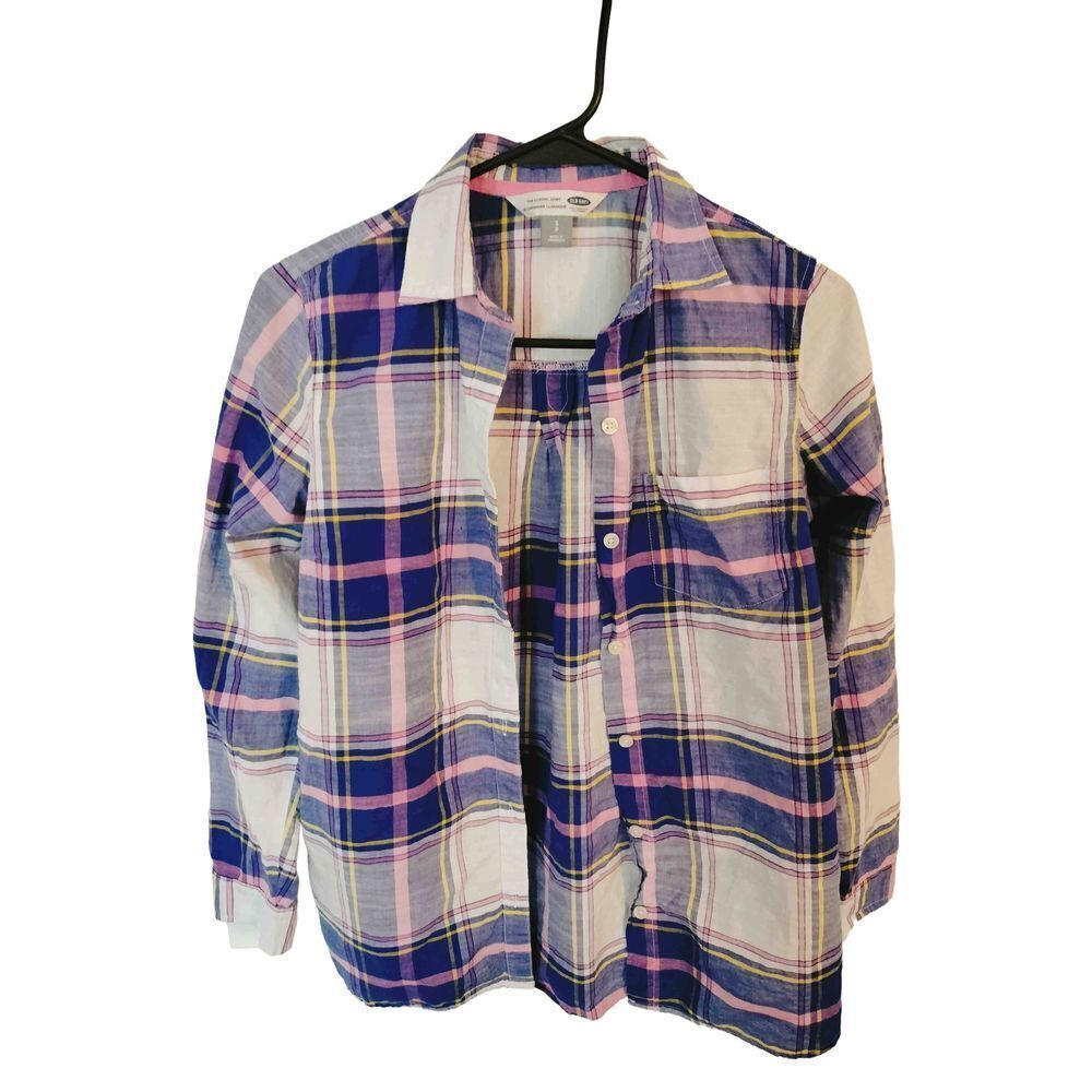 Old Navy Small S button up long sleeve shirt
